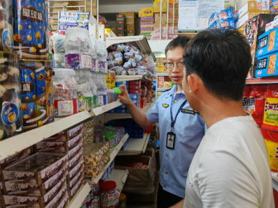 為食品安全“把脈問診”——記執法一大隊核查處理抽檢不合格食品經營單位